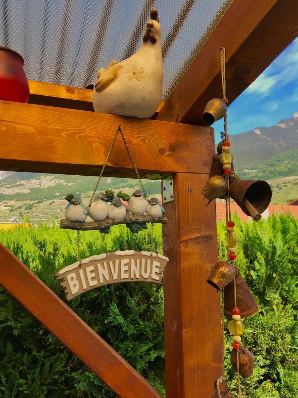 Vétroz B&B A La Madeleine מראה חיצוני תמונה